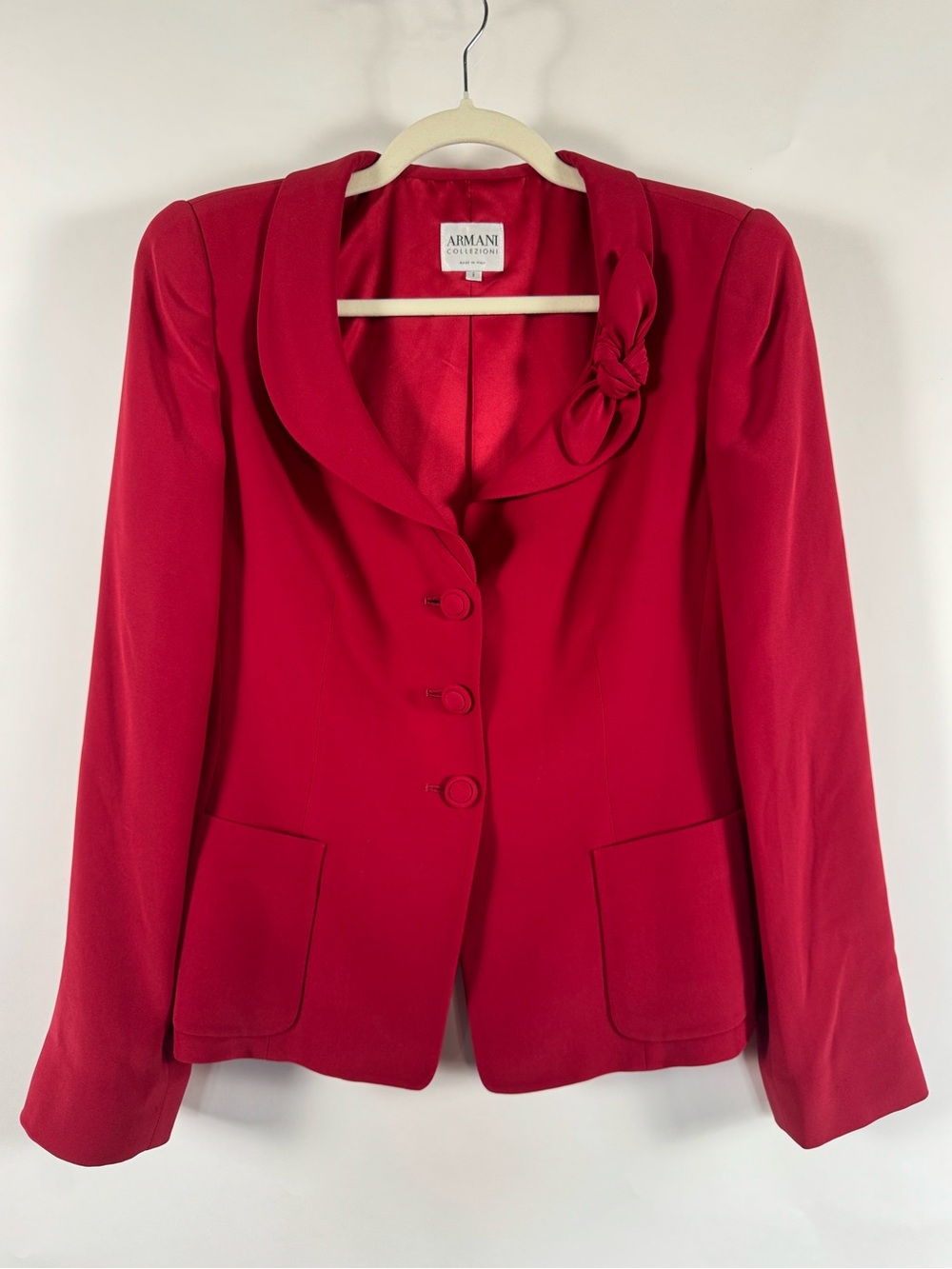 Armani Collezioni Women's Red Tailored Button Blazer Jacket Size 8 Silk Office